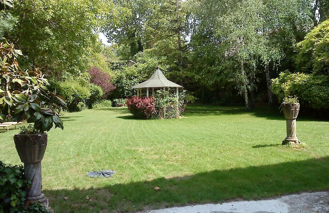 Le Vieux Moulin De Jouques-1