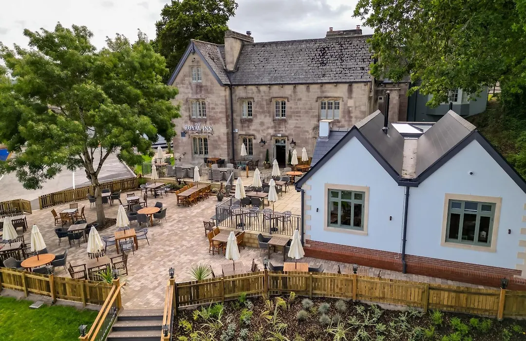 The Royal Inn By Chef & Brewer Collection-1