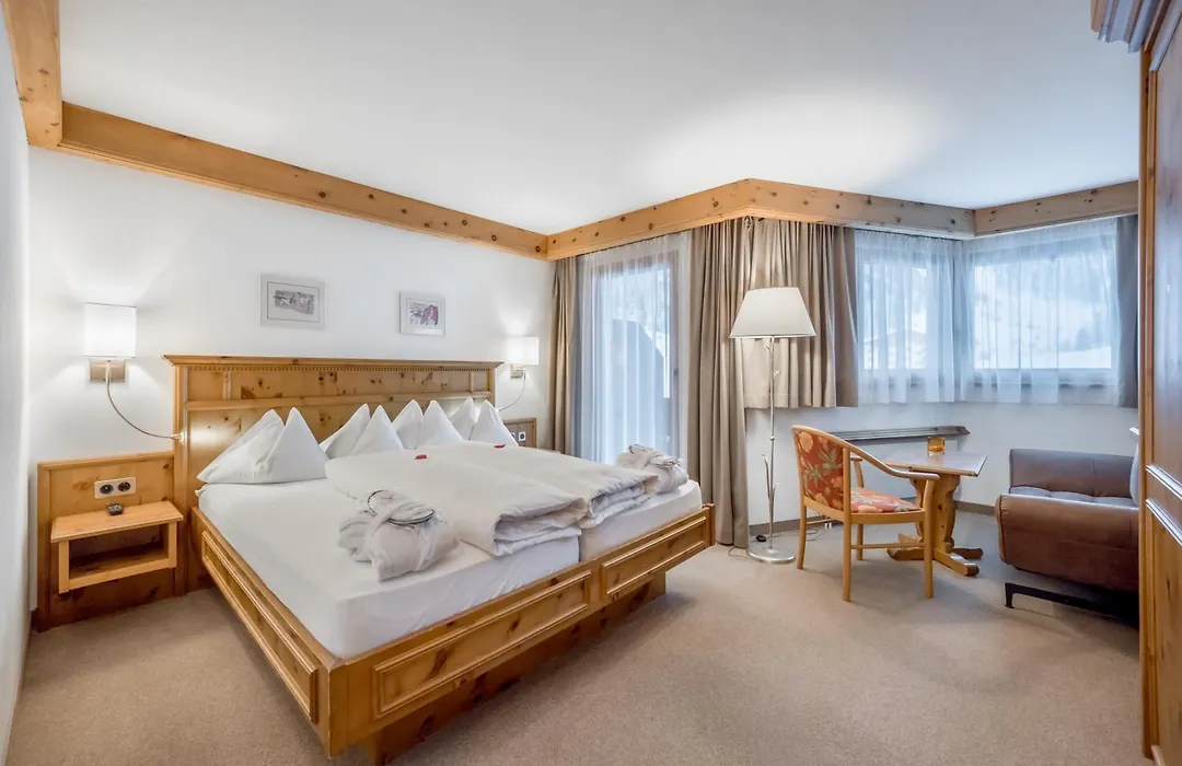 Chalet Silvretta Hotel & Spa-1