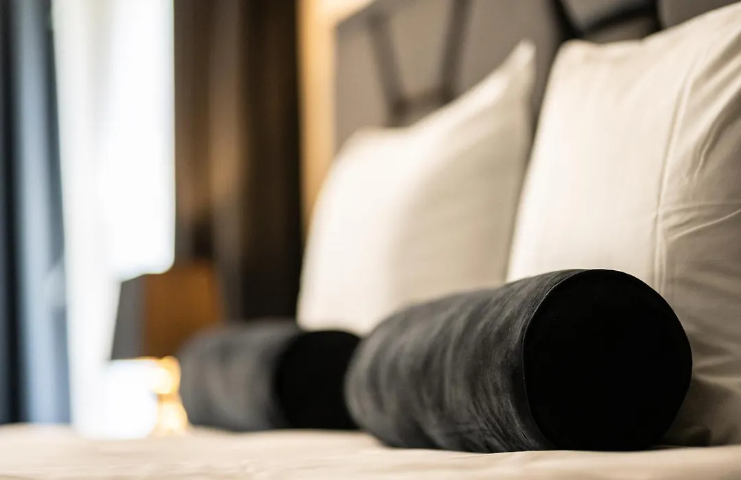 Square Boutique Hotel & Brasserie-1
