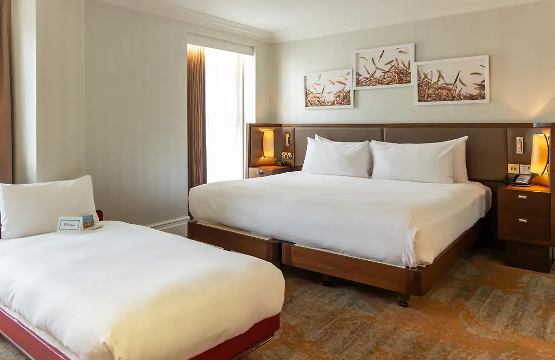 Hilton London Hyde Park-1
