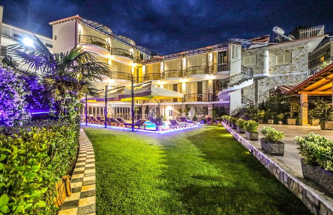 Vila Mateus-1