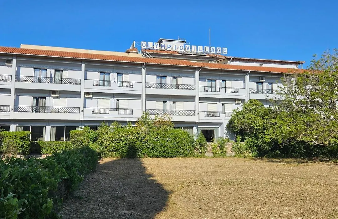 Olympic Village Hotel & Spa-1