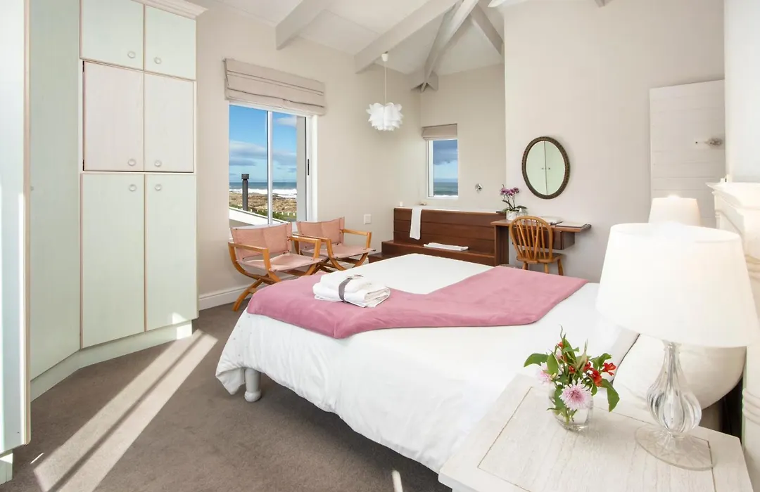 138 Marine Beachfront Guesthouse-1