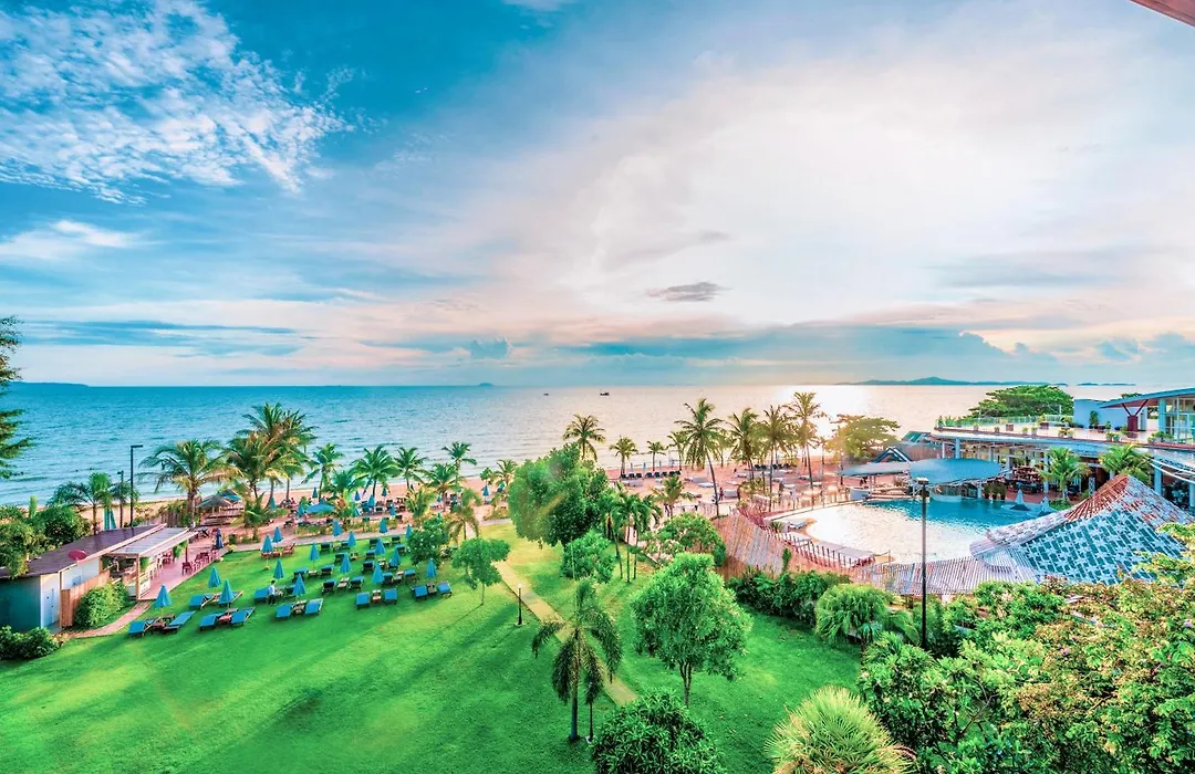 Pinnacle Grand Jomtien Resort&Beach Club - SHA Extra Plus-1