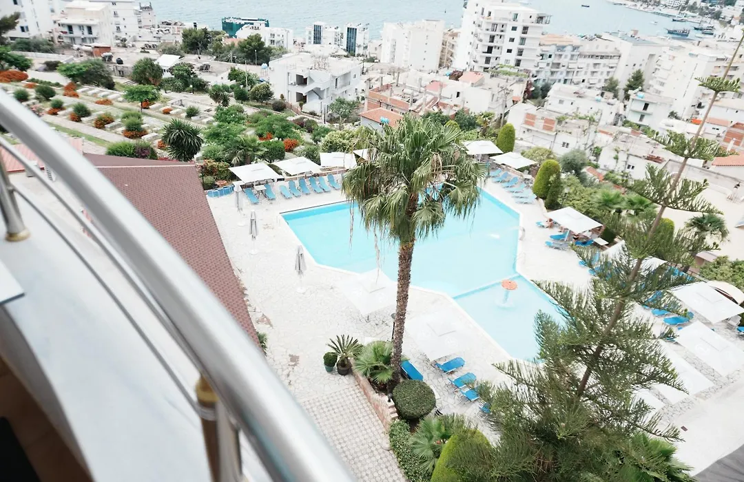 Hotel Mediterrane-1