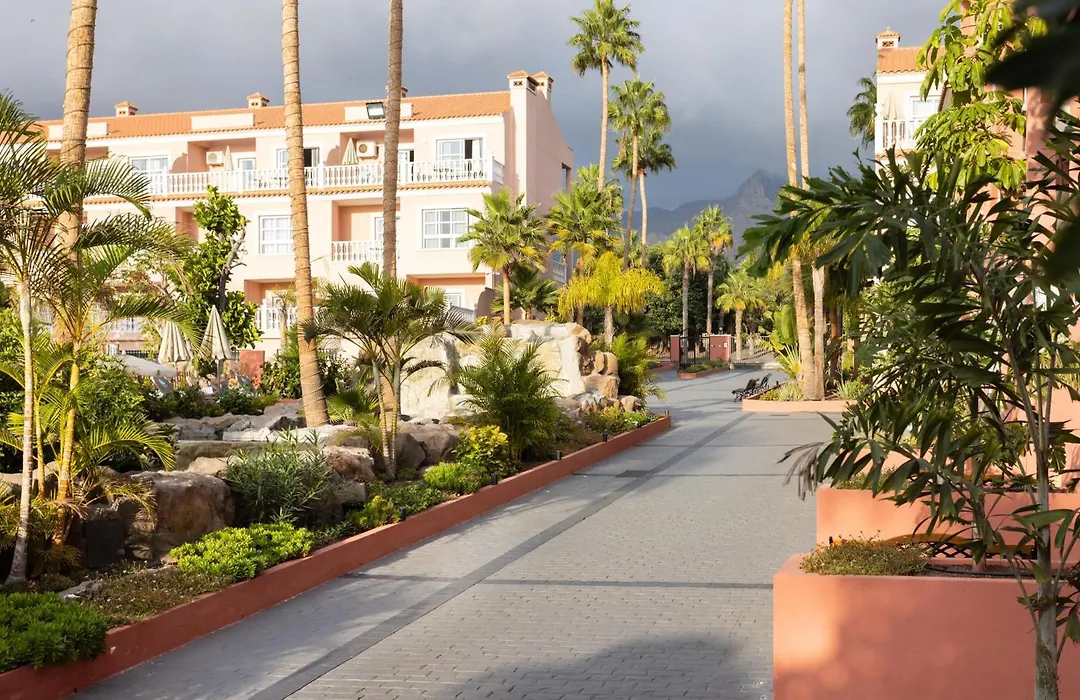 Hotel El Duque-1
