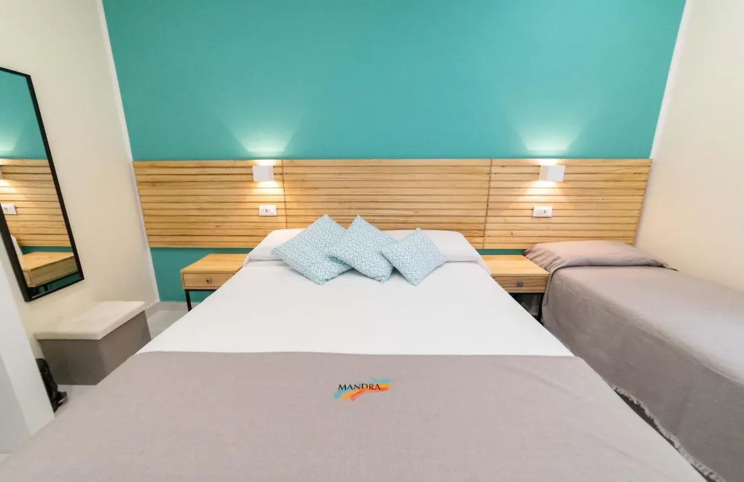 Mandra B&B-1