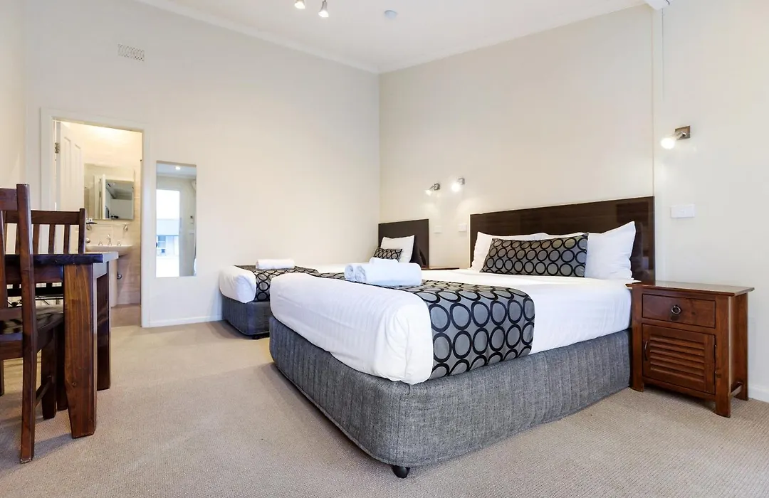 Amaroo Motel-1