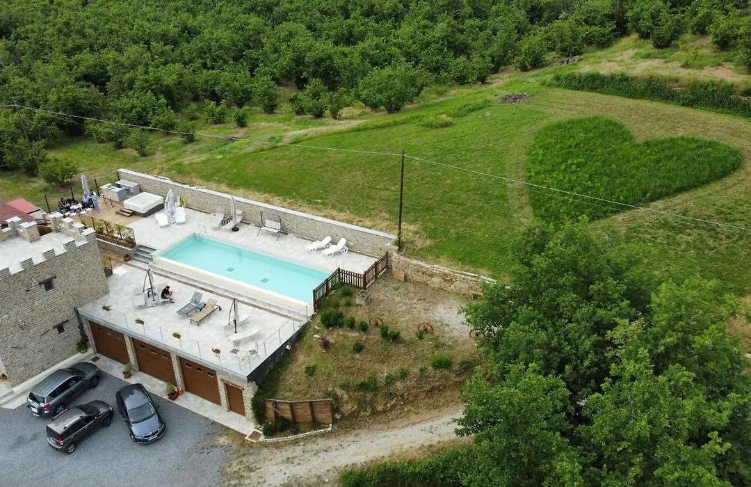 Villa Alta Langa-1