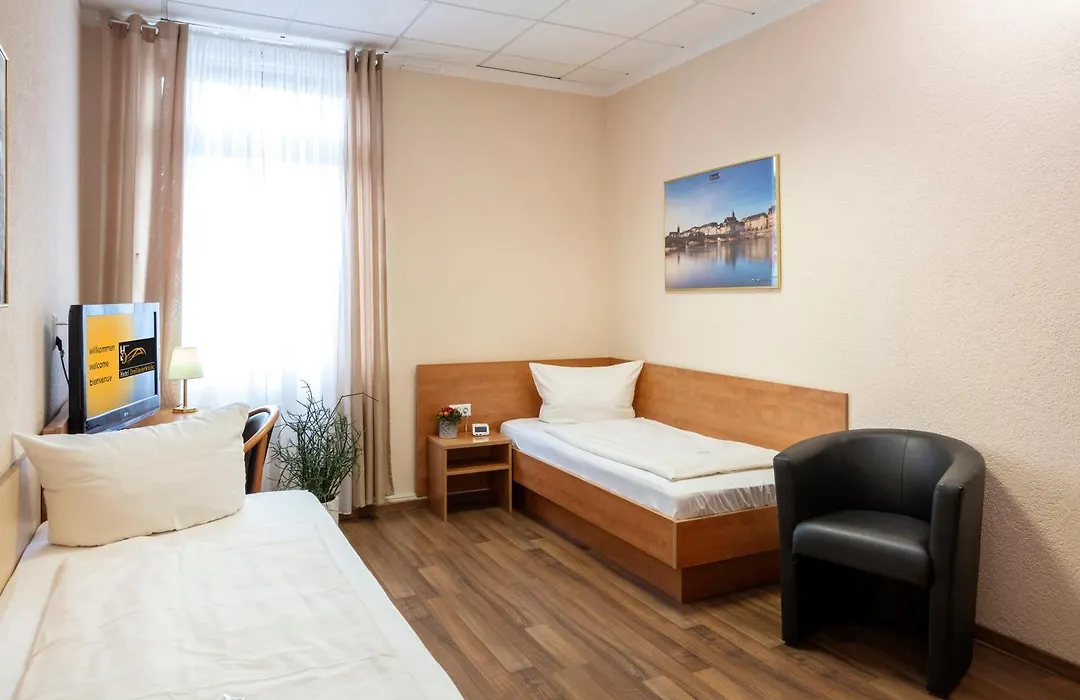 Best Western Hotel Dreiländerbrücke Weil am Rhein / Basel-1