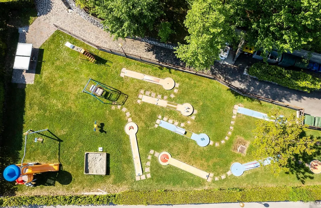 Hotel Pineta Campi-1