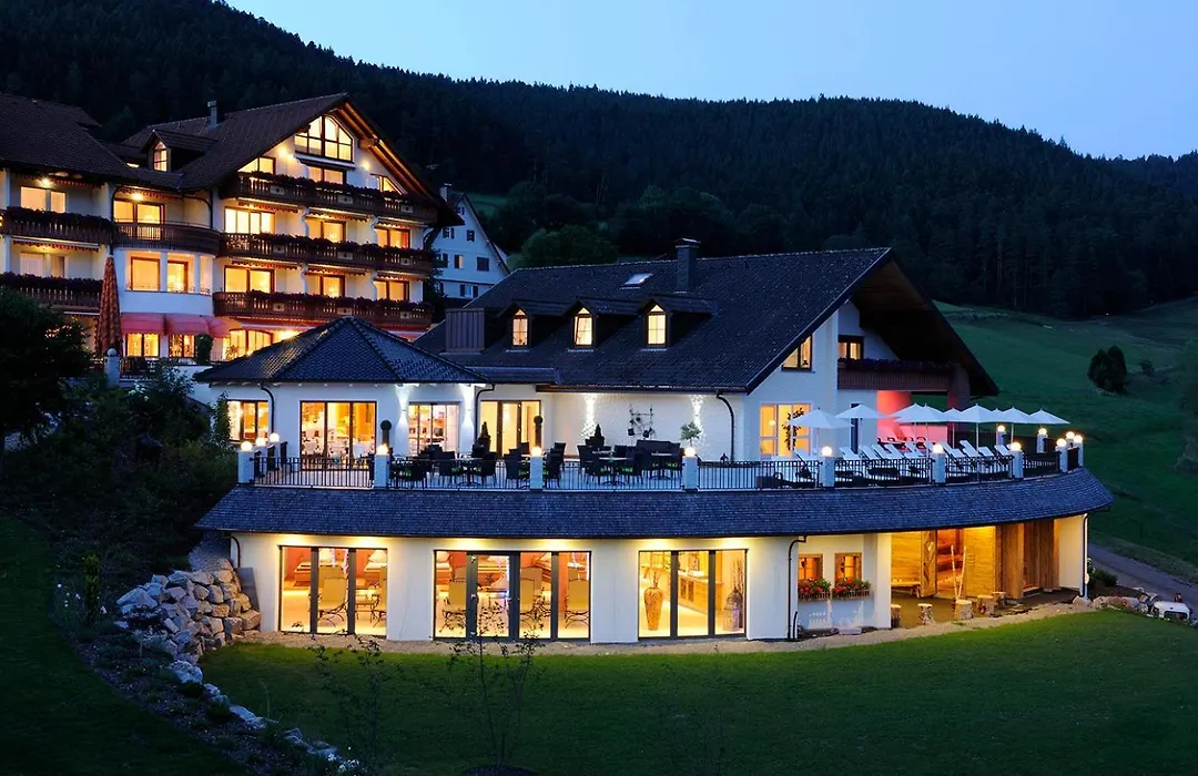 Hotel Heselbacher Hof-1