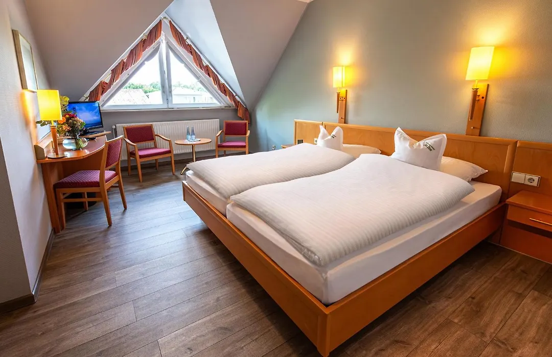 Hotel Restaurant Zur Post-1