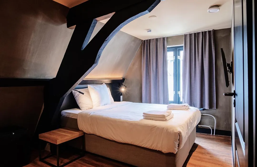 City Center Lodge Utrecht-1