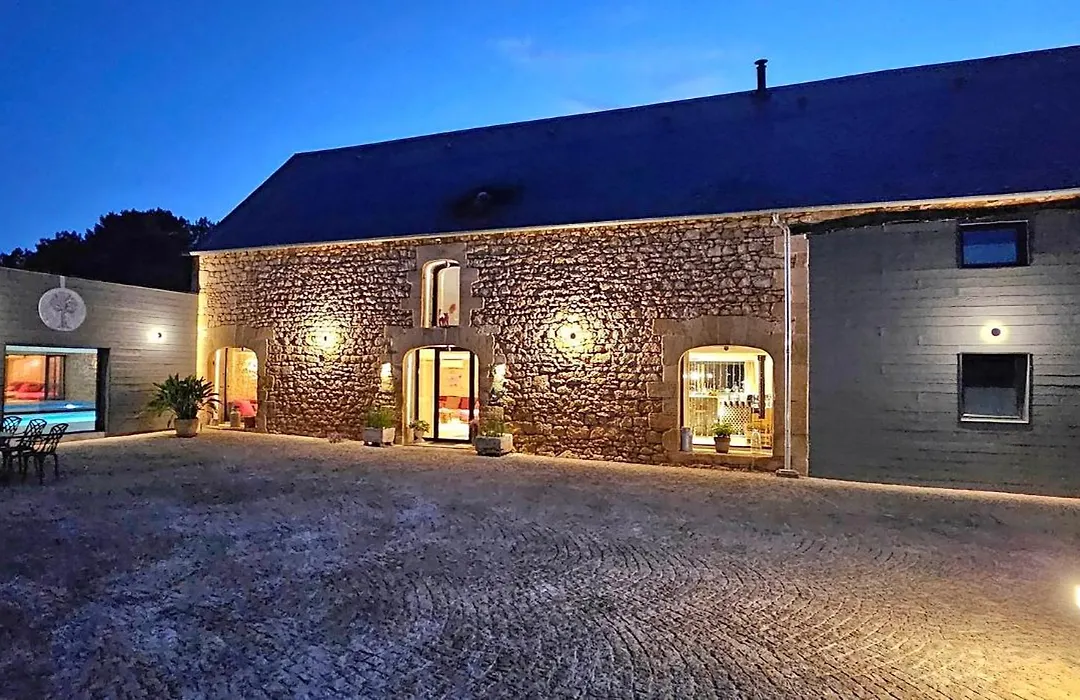 Le Petit Paradis 24-1