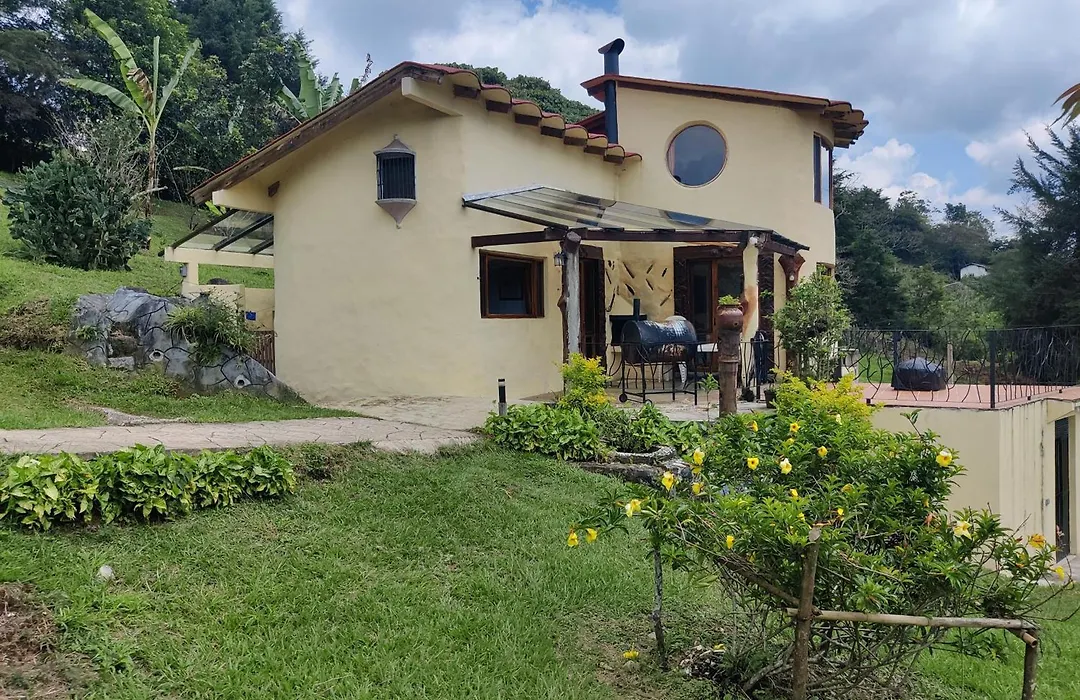 Casa de campo vacacional Tres Soles en finca de 9 hectáreas en Xico-1