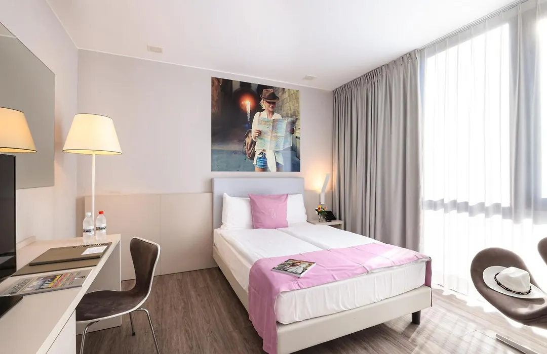 Hotel City Lugano-1