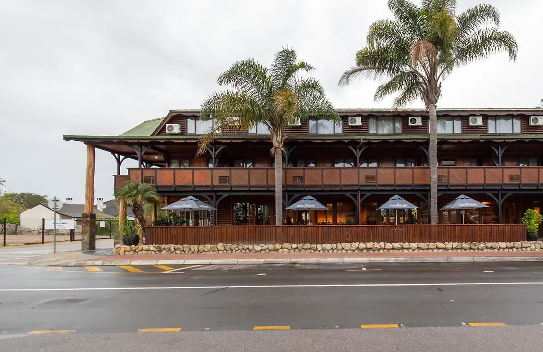 Knysna Log-Inn Hotel-1