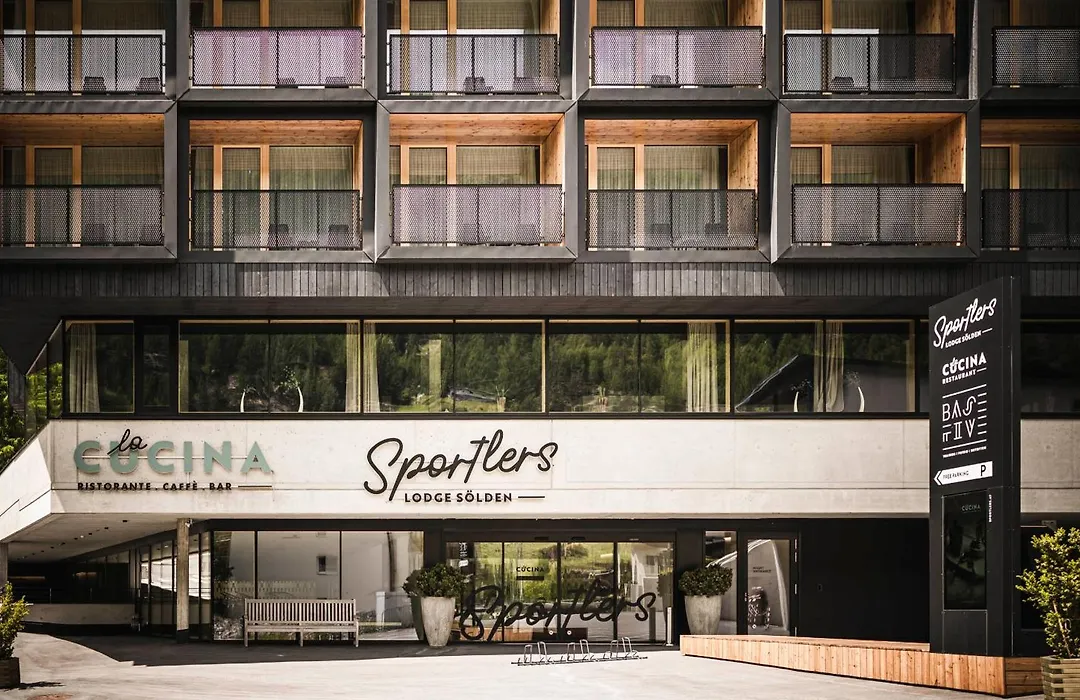 Sportlers Lodge Soelden Lifestyle-Laessig-Anders-1