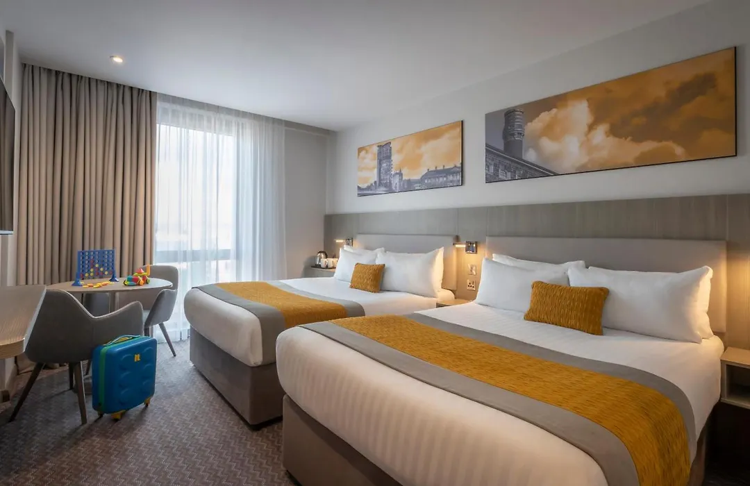 Maldron Hotel Belfast City-1