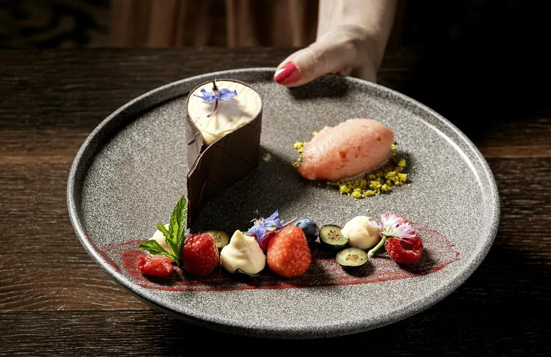 Piccolo - Dolomites & Gourmet Hotel-1