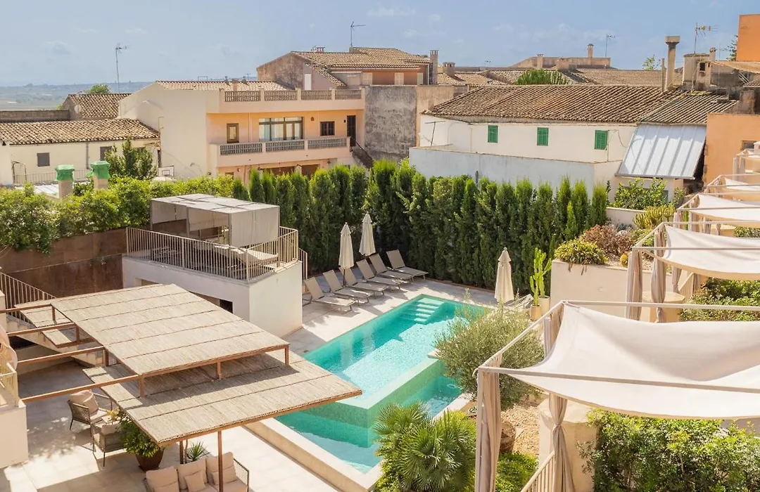 Ynaira hotel&Spa-1