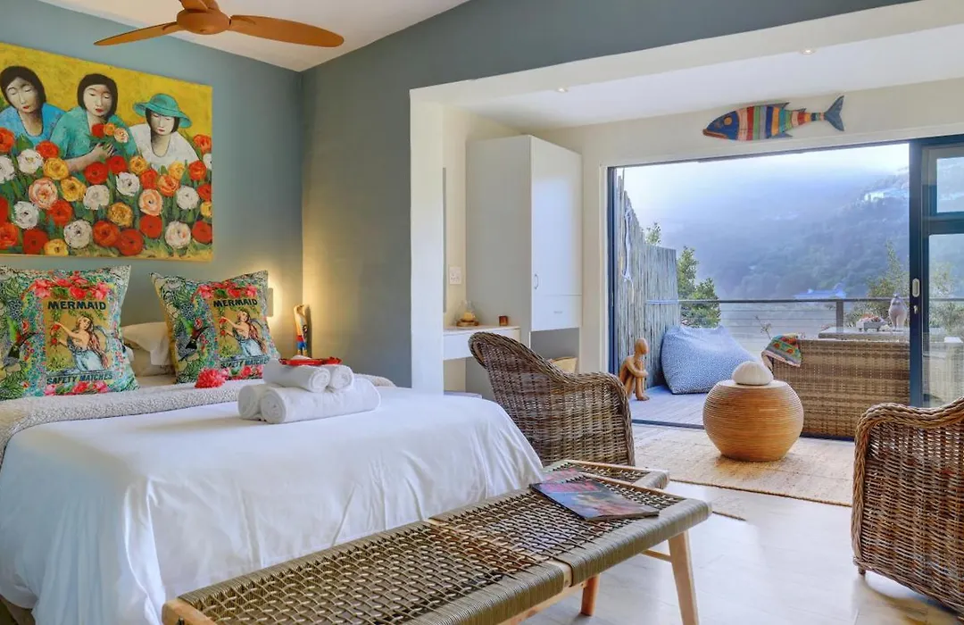 Pearl Moon Boutique Suites-1