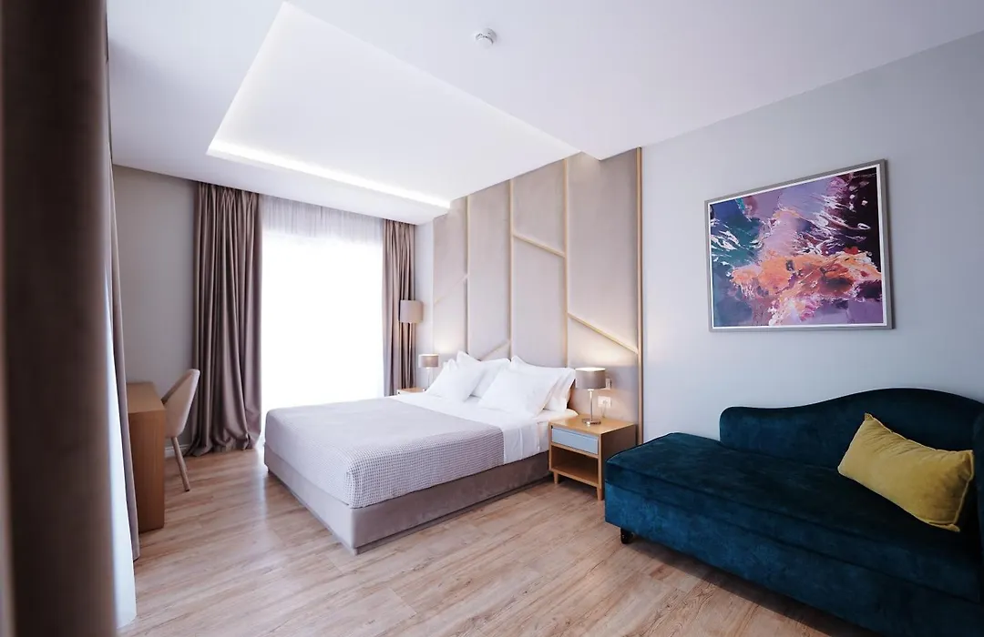 Sea View Hotel-1