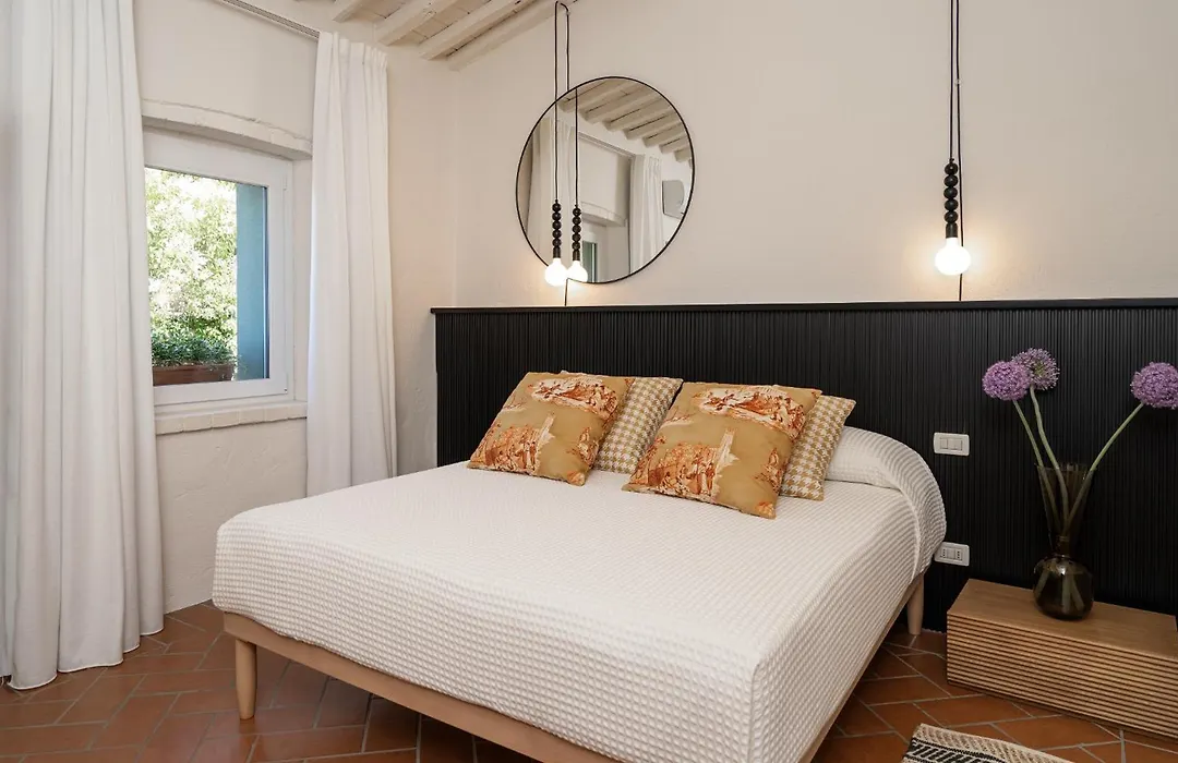 Scarlea Rooms-1