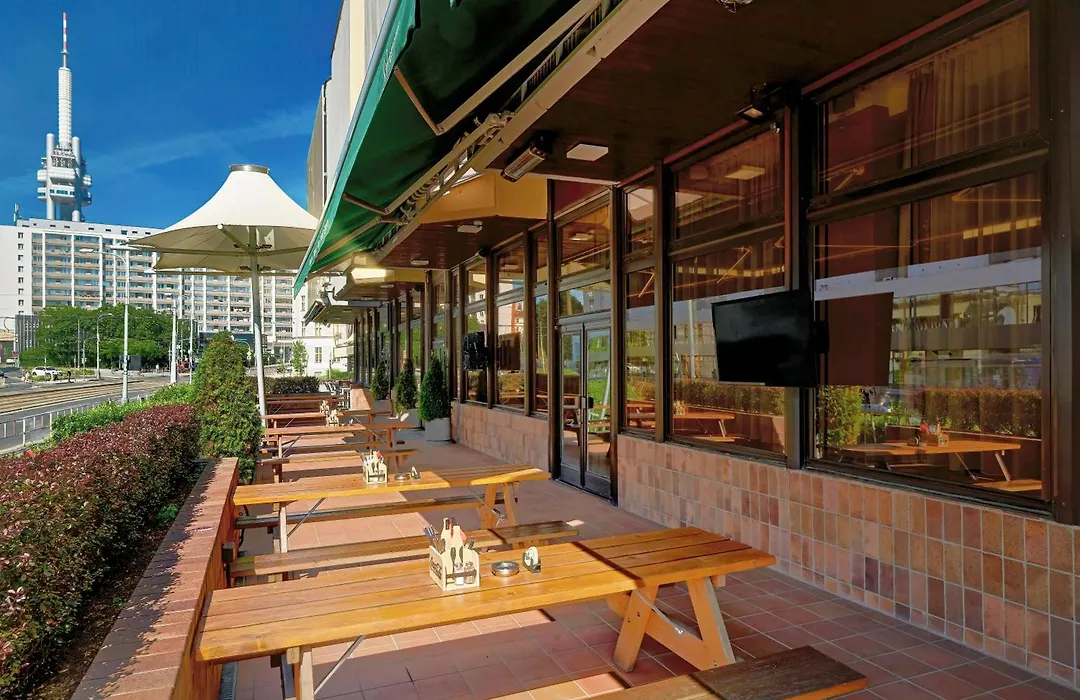 Congress&Wellness Hotel Olsanka-1