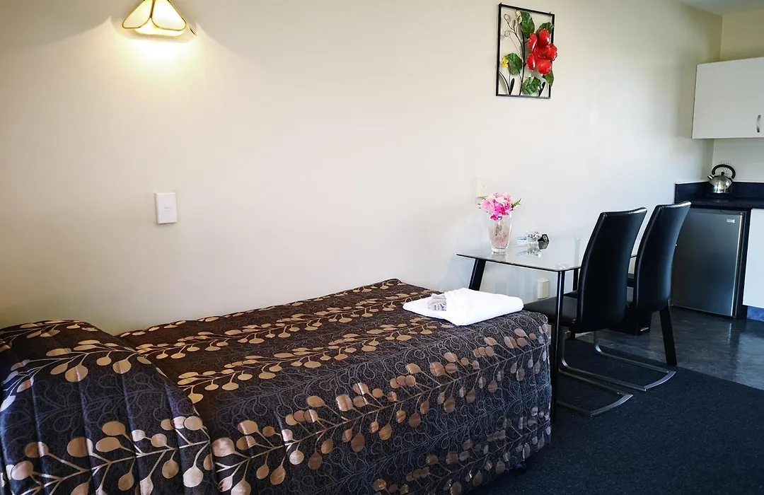Aston Court Motel-1