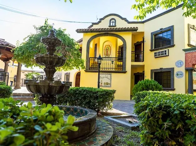 Hotel Suites El Paseo-1