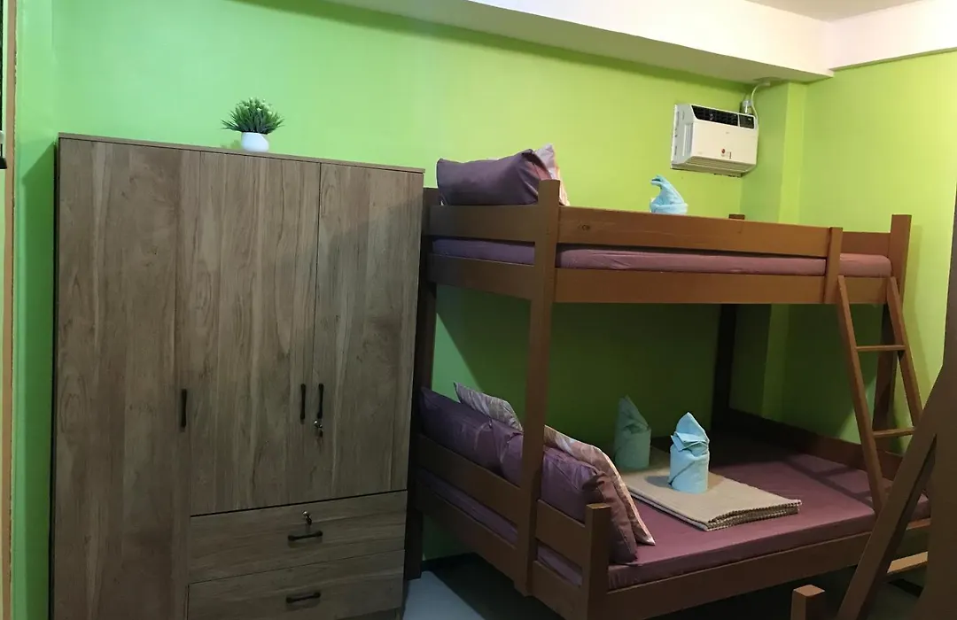 Elmo'S Place-1