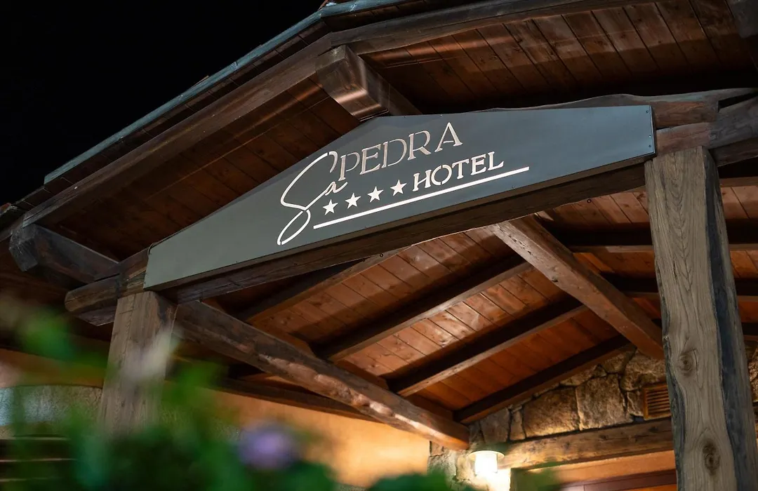 Hotel Sa Pedra-1