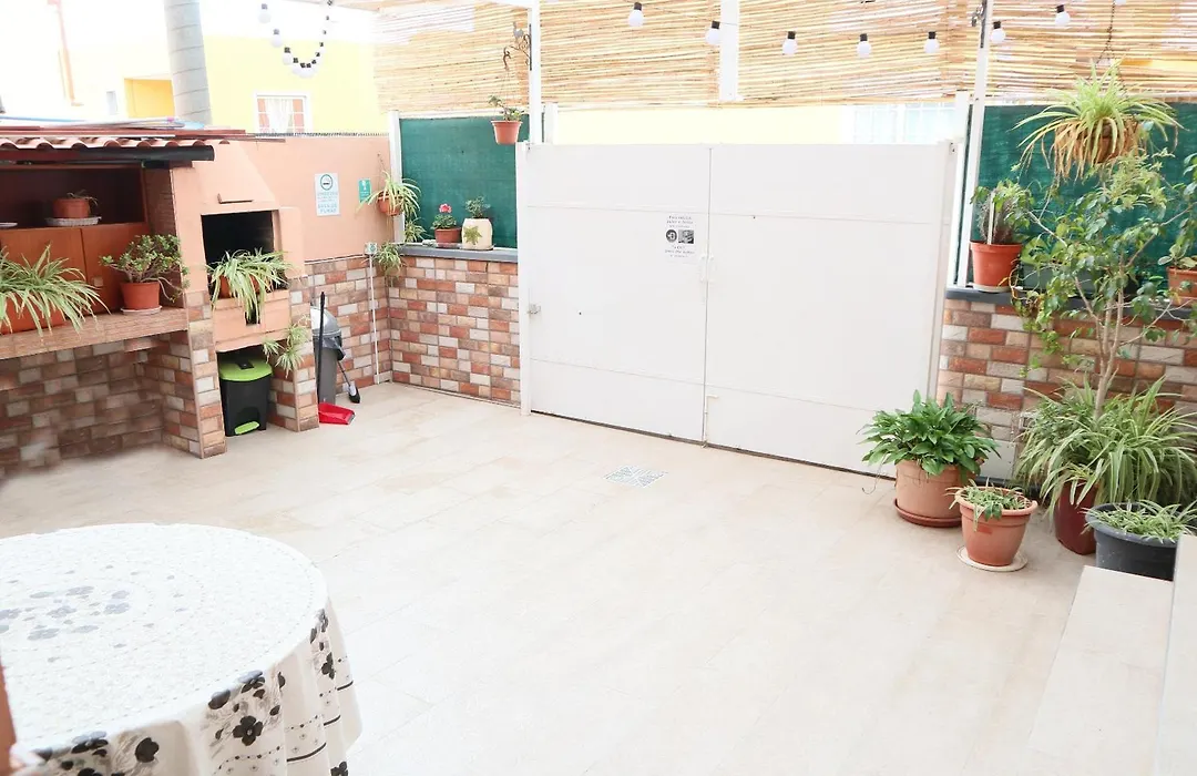 Happy Room-1