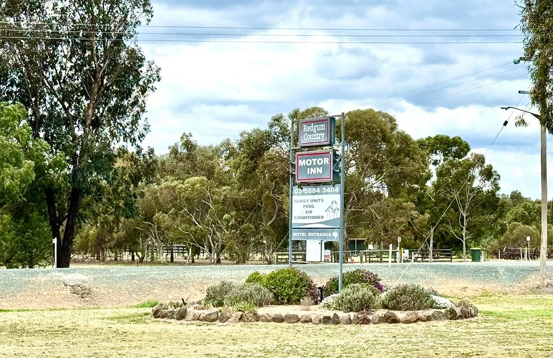 Redgum Motel-1