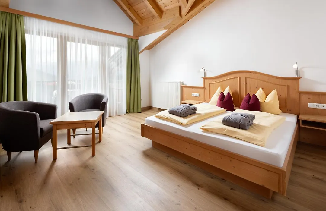 Hotel Koenigsleiten Vital Alpin-1