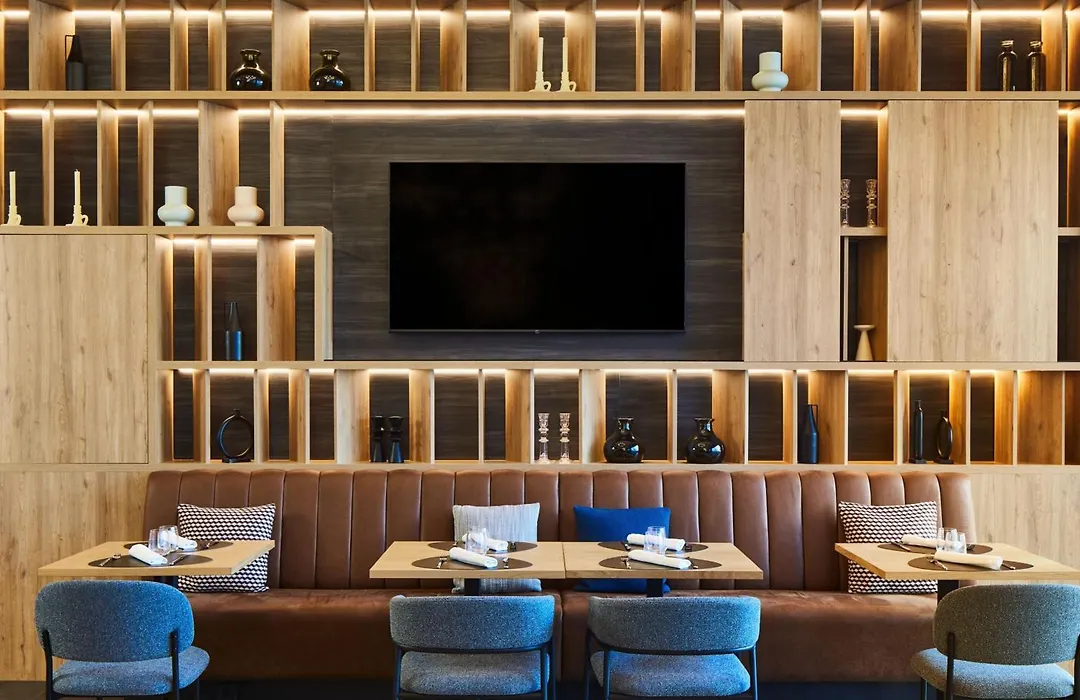 Four Points By Sheraton Barcelona Airport-1
