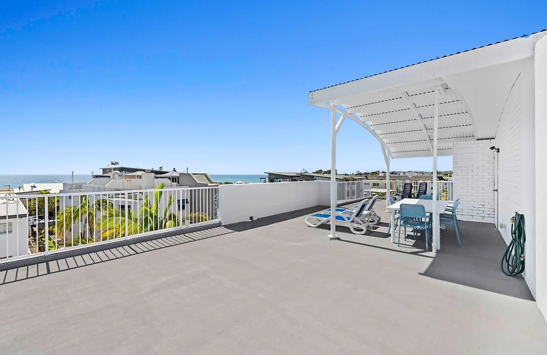 Coral Sea Apartments-1