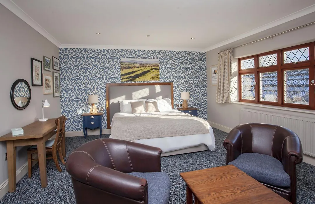 Woodborough Inn-1