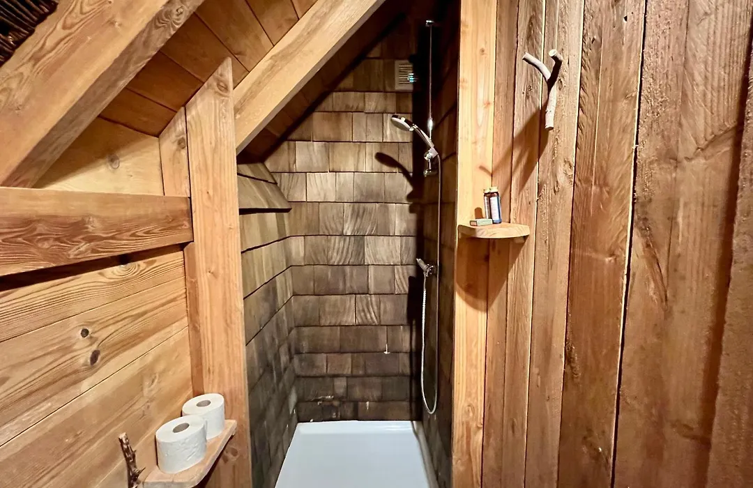 Les Cabanes de Rensiwez-1
