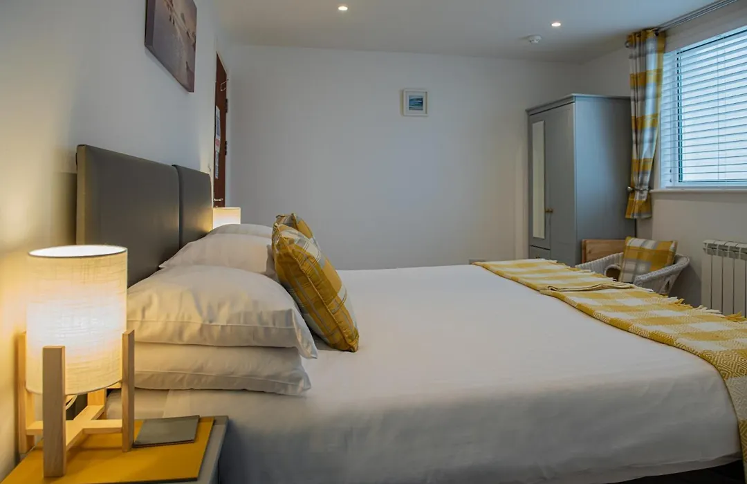 Trevarrian Lodge-1