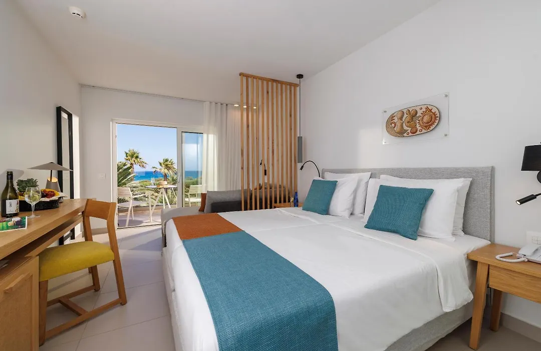 Anissa Beach Hotel-1