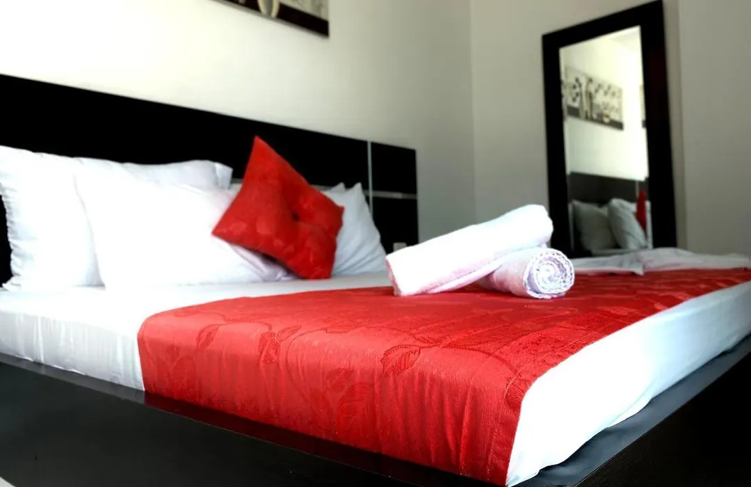 Hotel Suite Royal-1