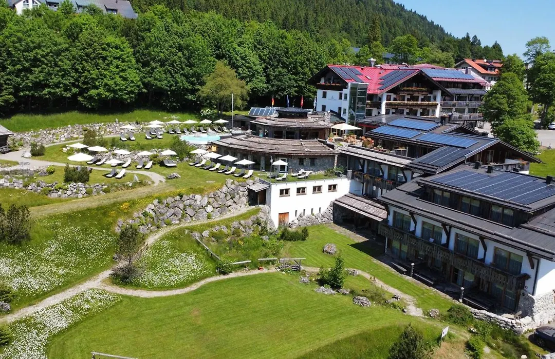 LANIG Hotel Resort&Spa - Wellness und Feinschmeckerhotel - family owned&managed-1