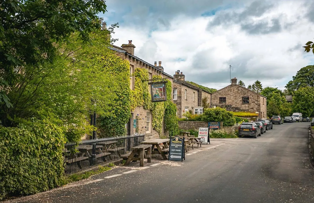 The Green Dragon At Hardraw-1