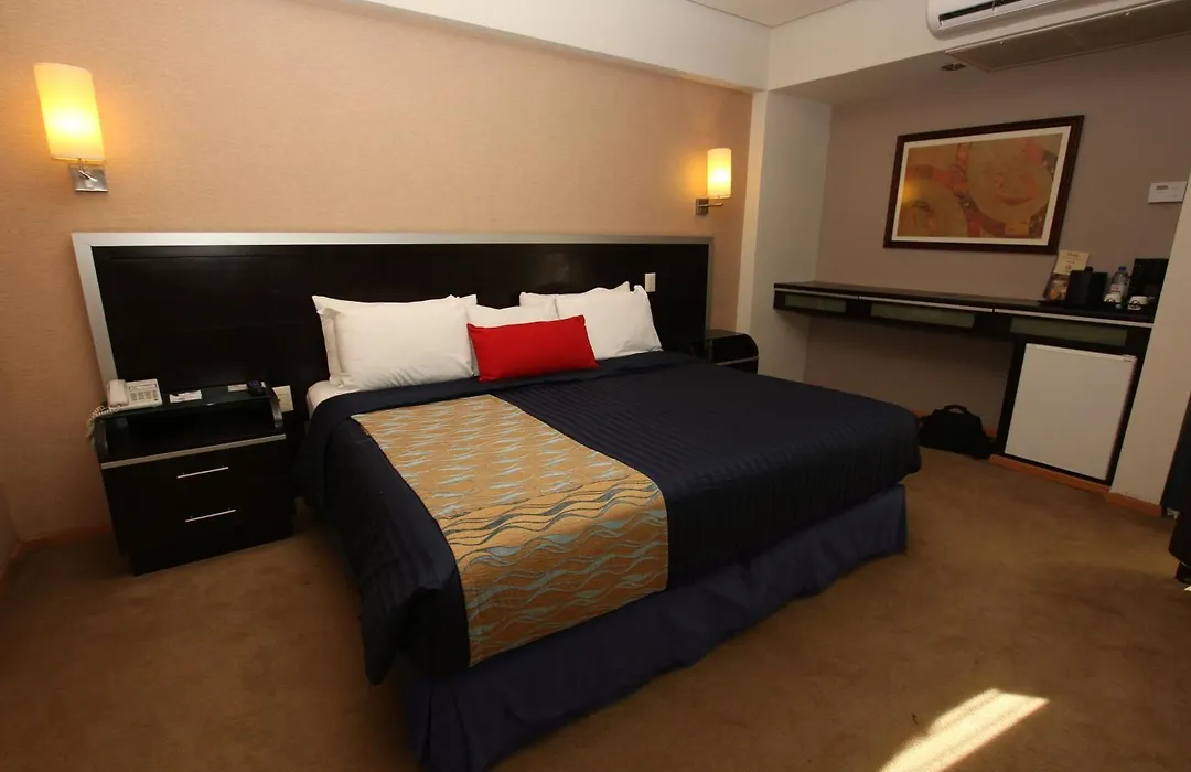 Hotel Colón Plaza Business Class-1