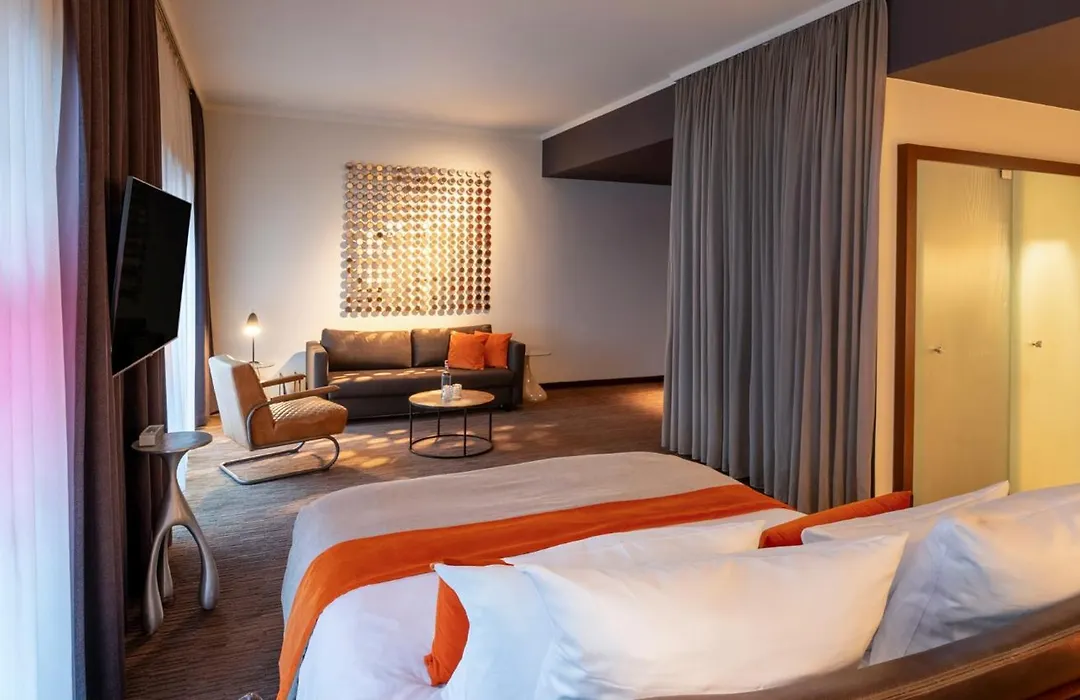 East Hotel Hamburg-1