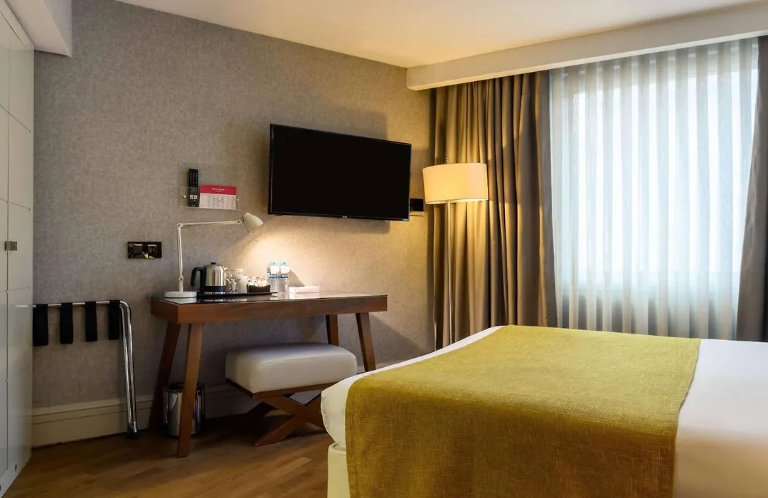 Ramada By Wyndham Istanbul Grand Bazaar-1